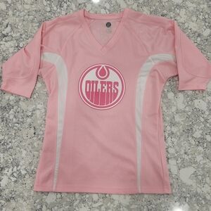 NHL Edmonton Oilers Pink V-Neck Short Sleeve Top Medium Sporty Hockey